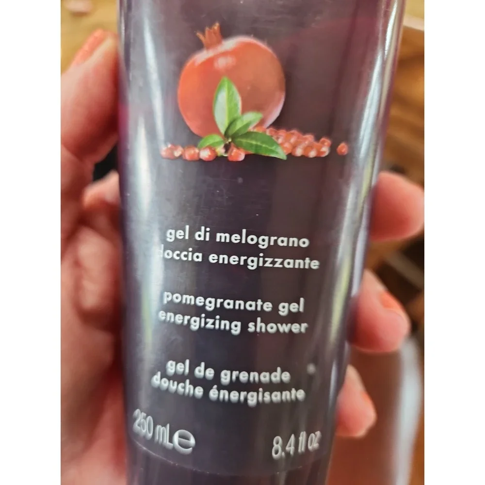 2 Perlier Melograno Pomegranate Energizing Shower Gel 8.4 oz. Full